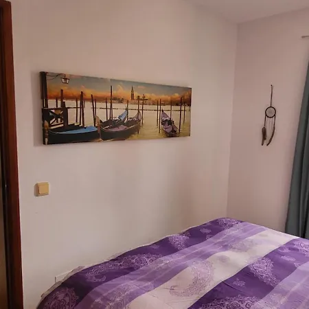 Giardino E Terrazza, Accogliente E Funzionale, Wi-fi, Piscina Condivisa