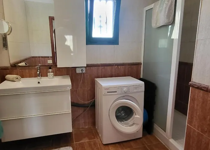 Giardino E Terrazza, Accogliente E Funzionale, Wi-fi, Piscina Condivisa Апартаменты Коста Калма